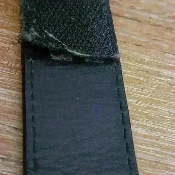 Chico's Womens Leather Floral Beaded M/L Velcro Close Belt. - Picture 10 of 15